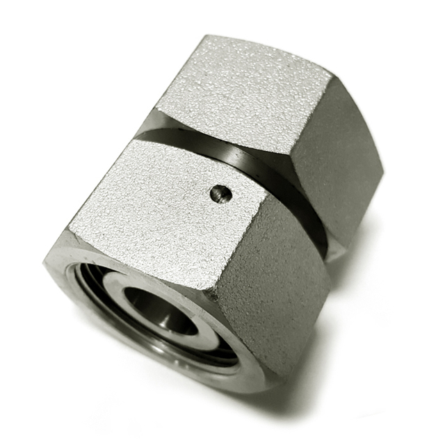 Straight tube adapterswith swivel nut
