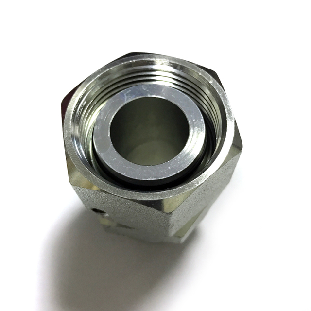 Metric thread with captive seal /metric female 24° cone o-ring sealing
